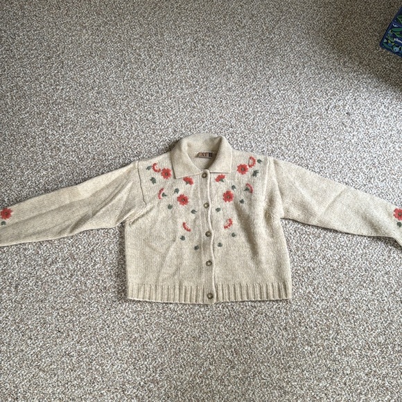 Ann Taylor Cream Floral Cardigan - Picture 13 of 14